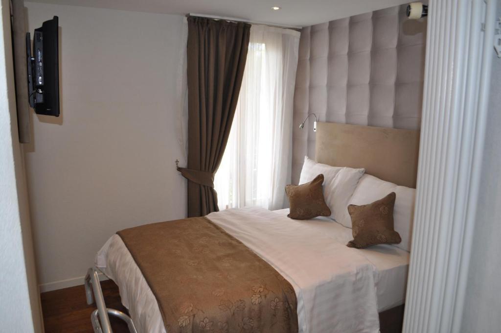 Hotel De Savoie مورغز الغرفة الصورة